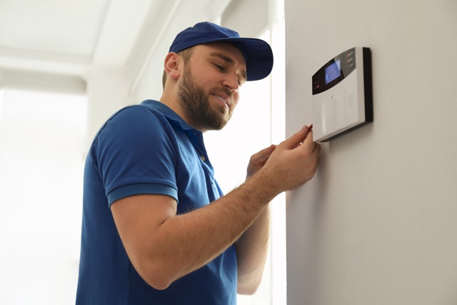 6 Reasons To Invest In An Intercom System For Your Home